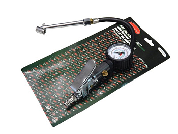 Пистолет для подкачки шин с манометром и наконечником для груз. колес(0-15bar),в блистере RF-STG-04