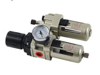 Блок подготовки воздуха (регулятор,фильтр маслораспылитель) 1/4 1700 л/мин AC3010-02