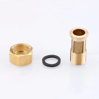 Переходник с гайкой 1/2 внеш 3/4 внут латунь