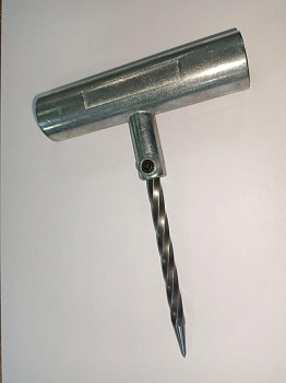Шило винтовое с металлической ручкой