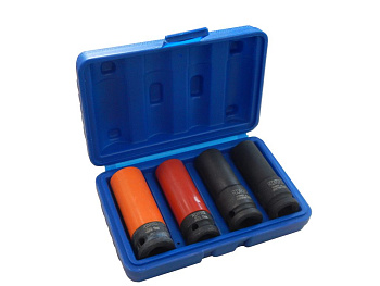 Набор головок ударных тонкостенных 1/2" 4 пр.(17,19+17.19 мм,в защитном кожухе ) 6гр. RF-4032TH44